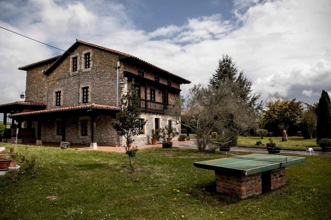 Apartamentos La Gloria Santillana del Mar Exterior foto