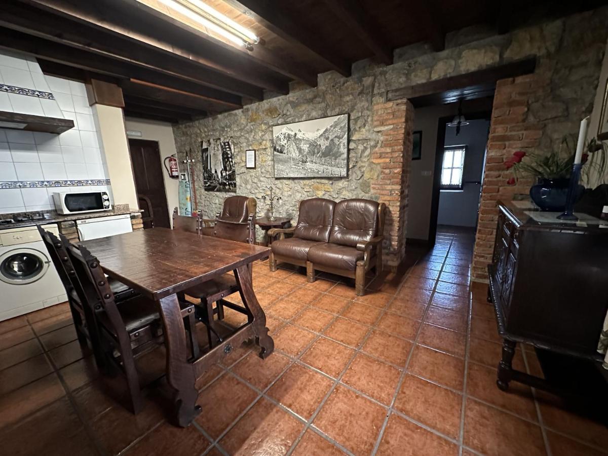 Apartamentos La Gloria Santillana del Mar Exterior foto